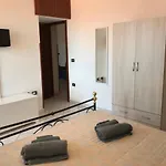 Casa Chiara 펜션 *