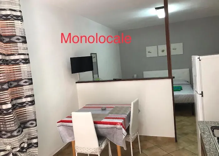 Semesterbostad Casa Vacanza Chiara